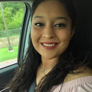 Meet your Posher, Julia